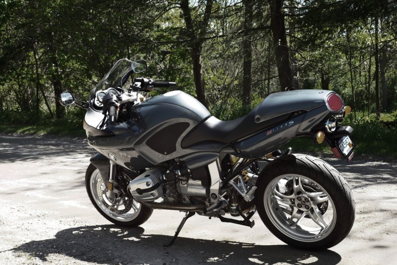 BMW 1100r Sport