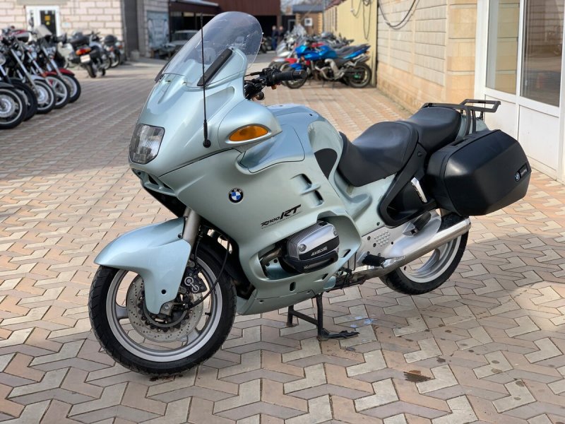 BMW r1100rt