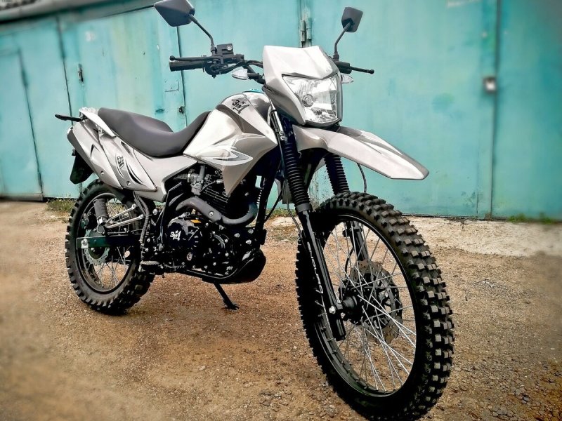 ЗИД 250 эндуро красный