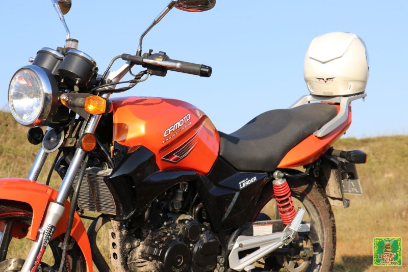 Мотоцикл CF Moto leader
