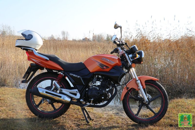 Мотоцикл CF Moto 150 leader