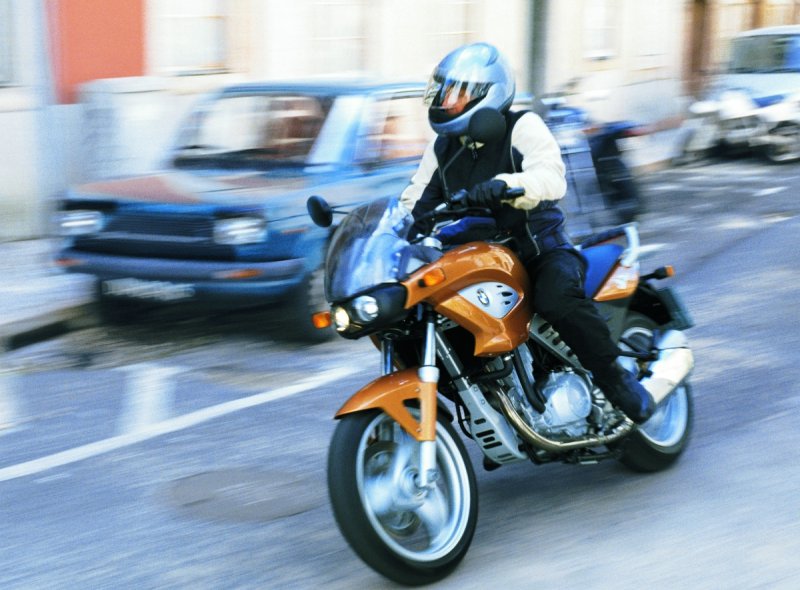 Обзор на BMW f650cs