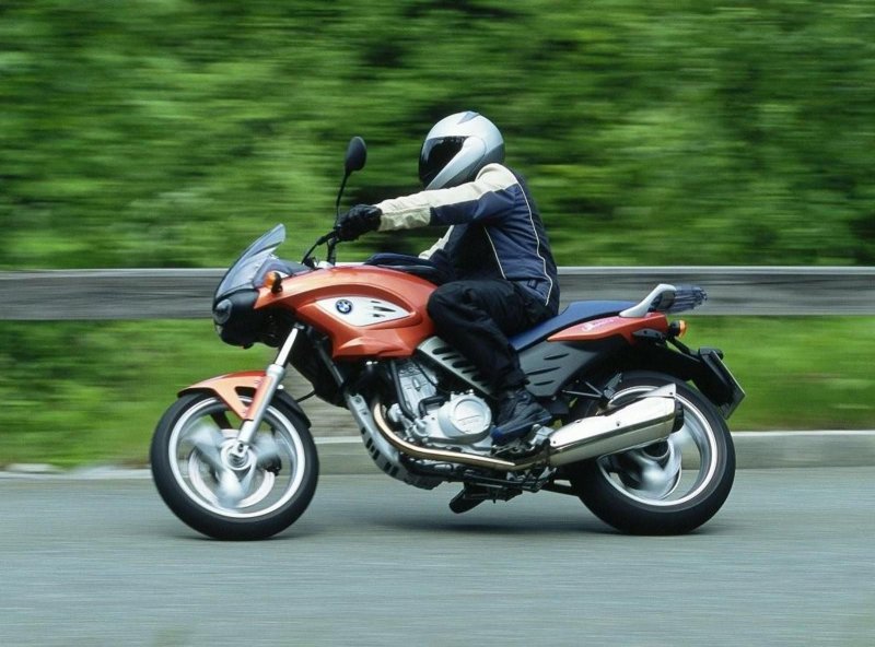 BMW f650cs Scarver