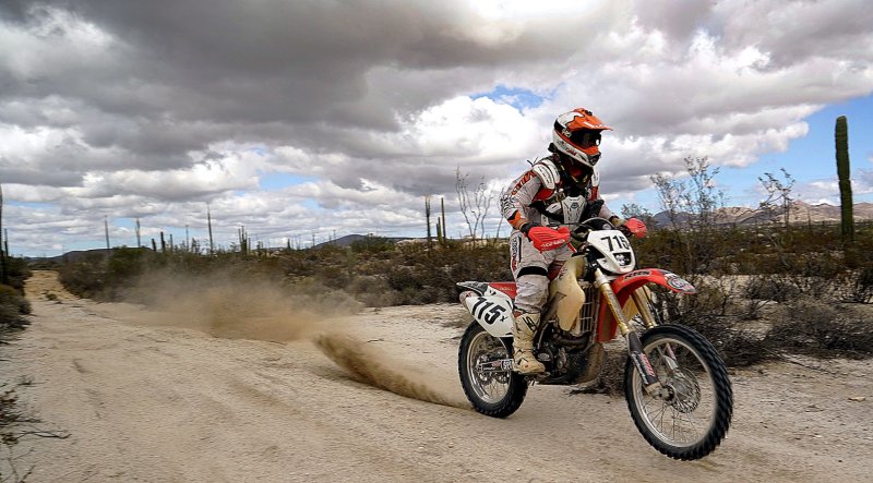 Baja 1000 мотоцикл