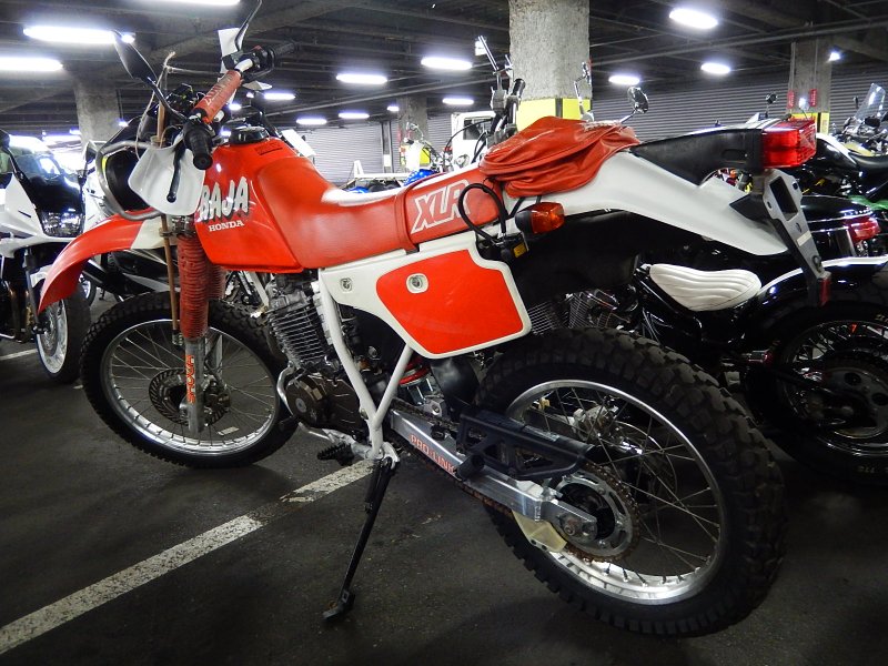 Honda XLR
