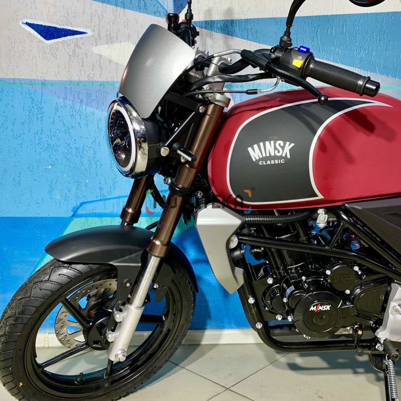Minsk c4 300