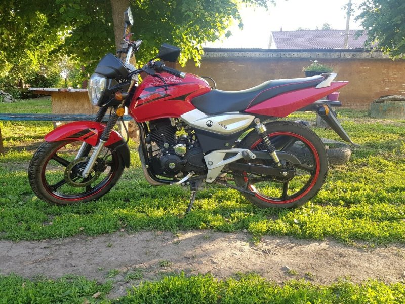 Cobra Crossfire 125 красный