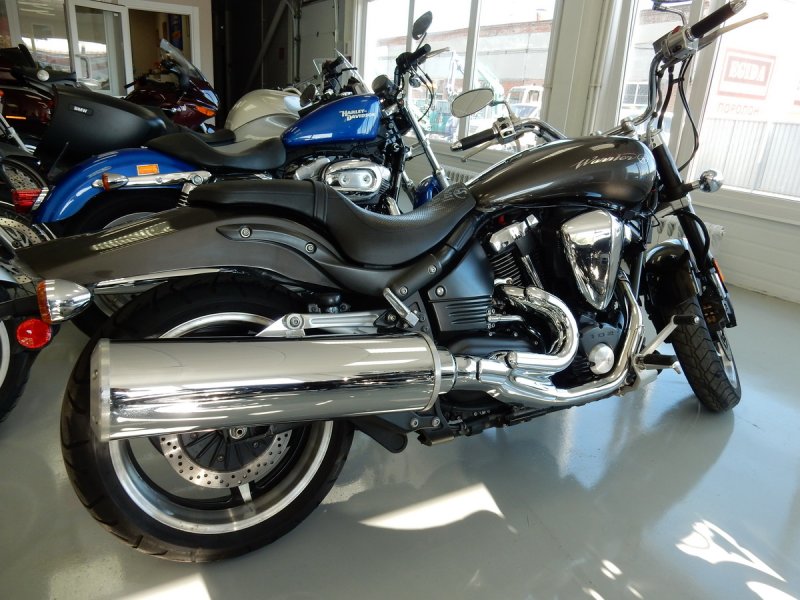 Ямаха XV 1700