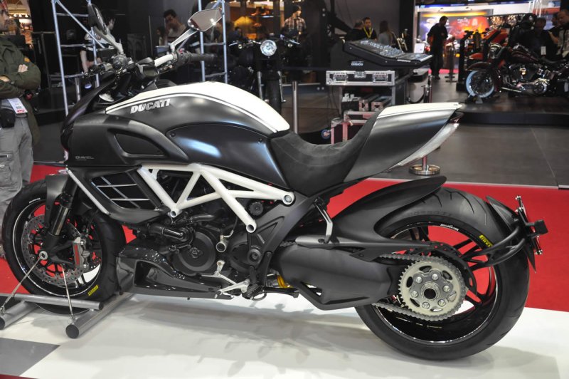 Мотоцикл Ducati Diablo