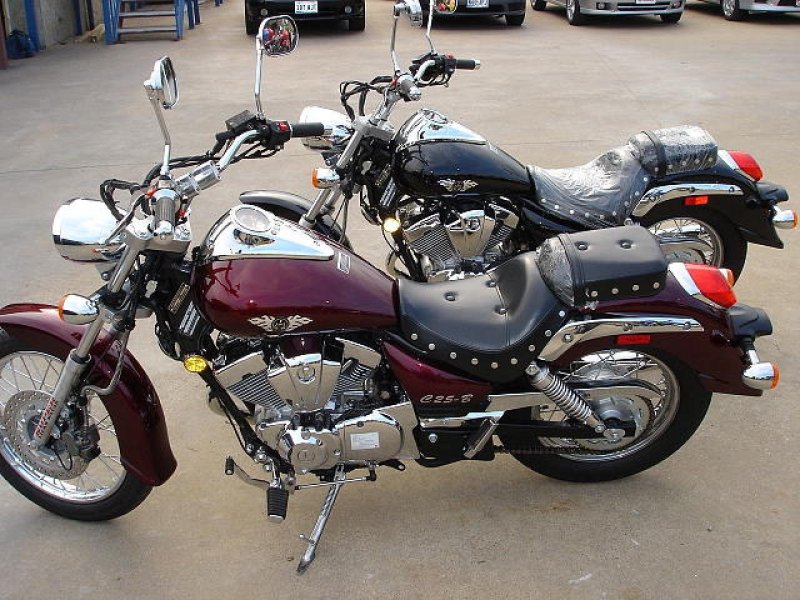 Мотоцикл Lifan lf250-b