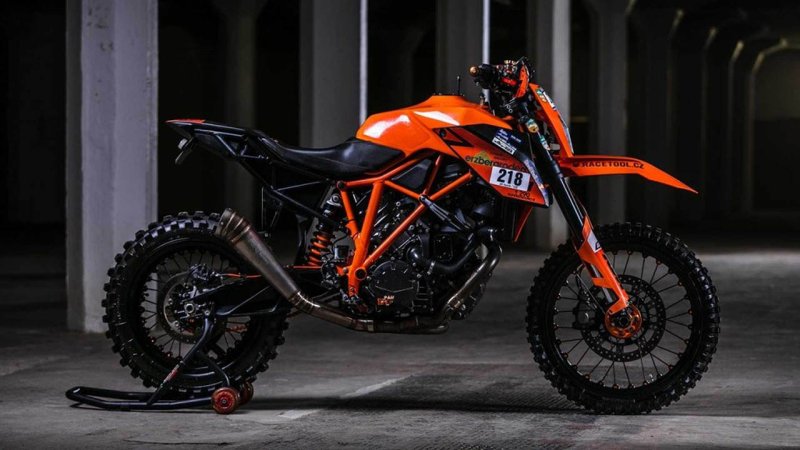 KTM 1290 super Enduro r