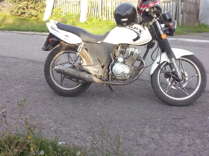 Спортивный мотоцикл Марс 150