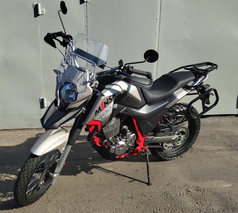 Мотоцикл Minsk Goose 400