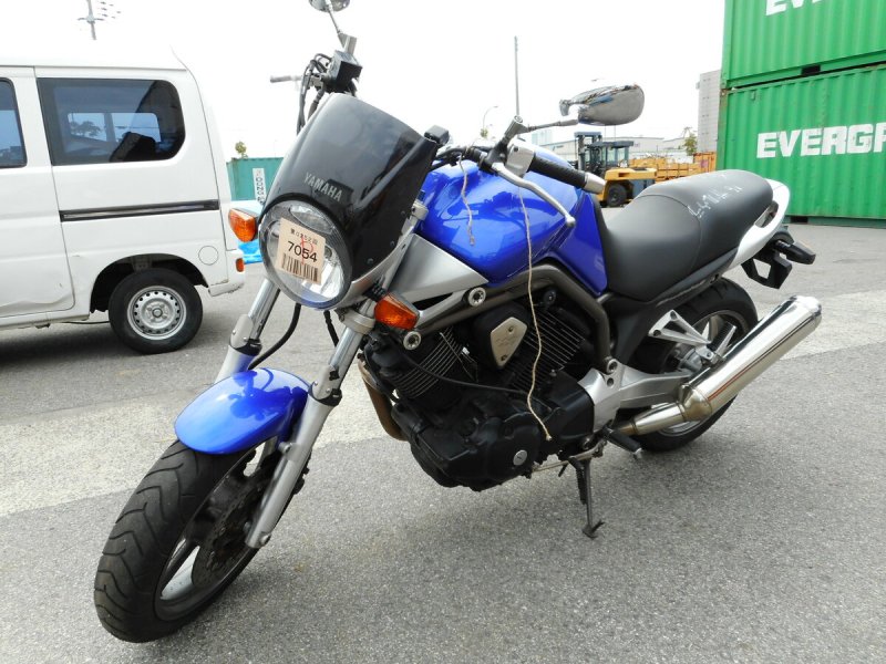 Ямаха БТ 1100