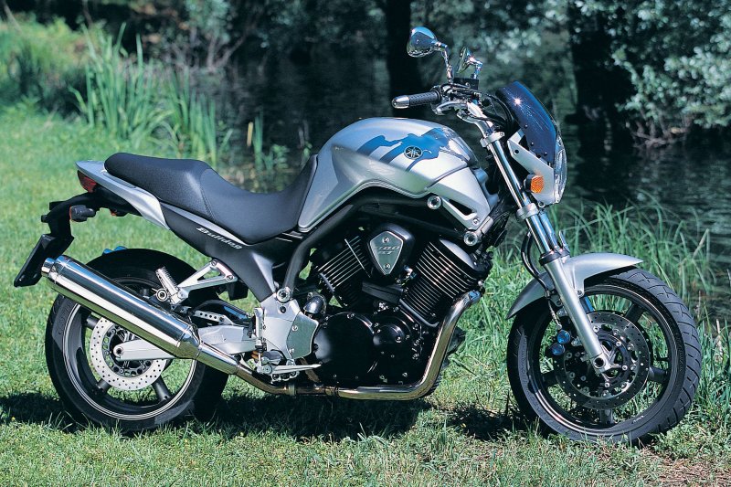 Ямаха BT 1100