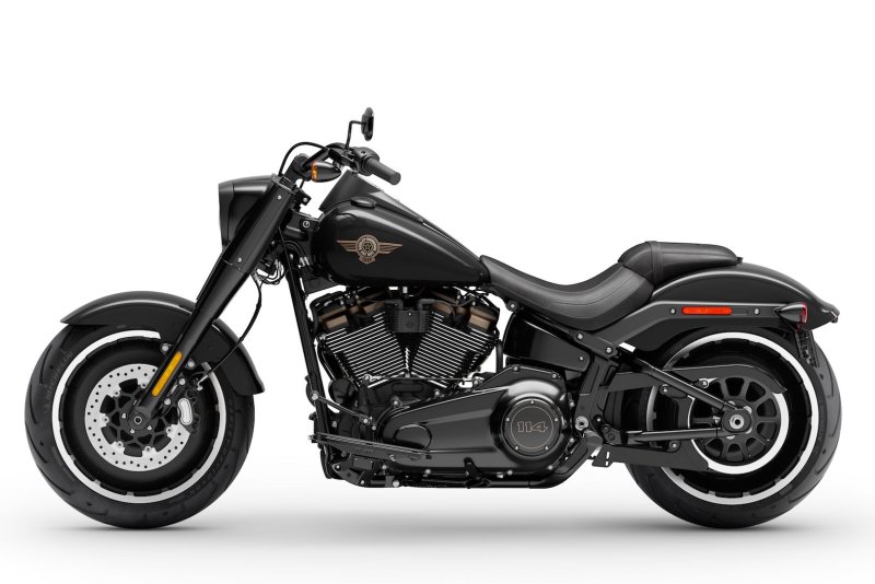 Мотоцикл Harley Davidson 114 fat boy