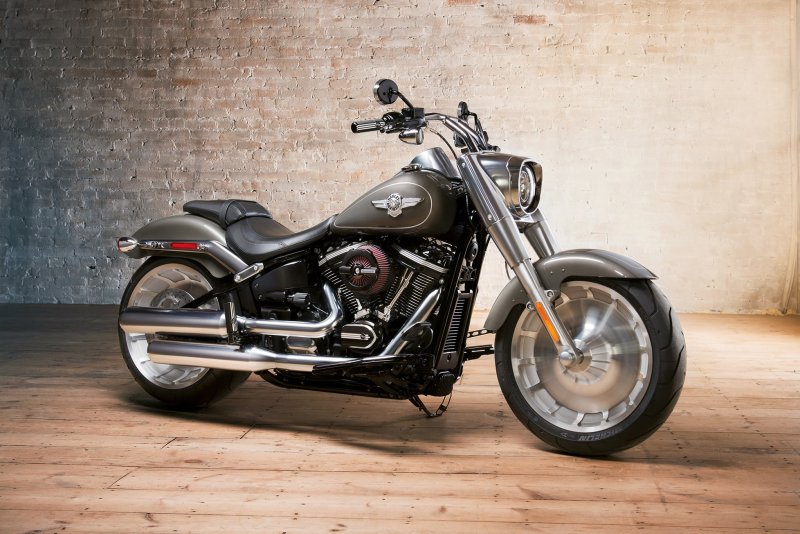 Мотоцикл Harley Davidson fat boy