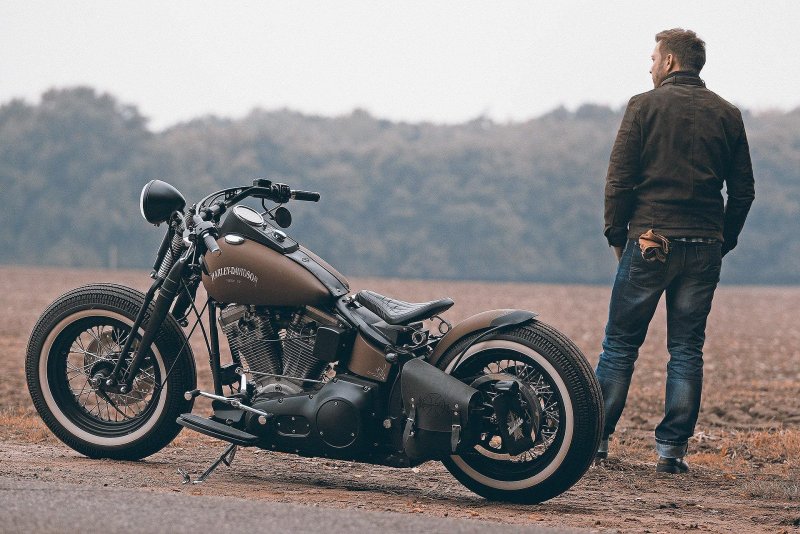 Мотоцикл Harley Davidson Bobber