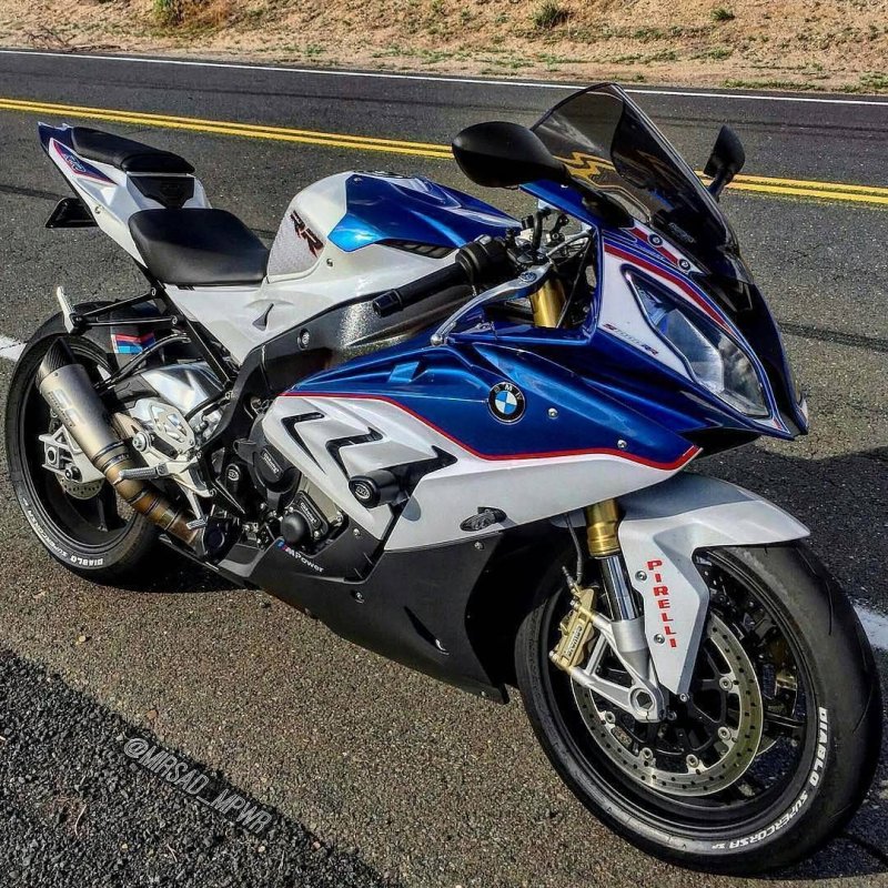 БМВ 1000 RR