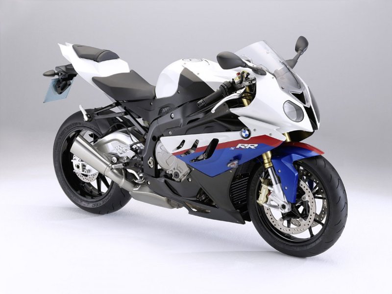 Спортбайк БМВ s1000rr