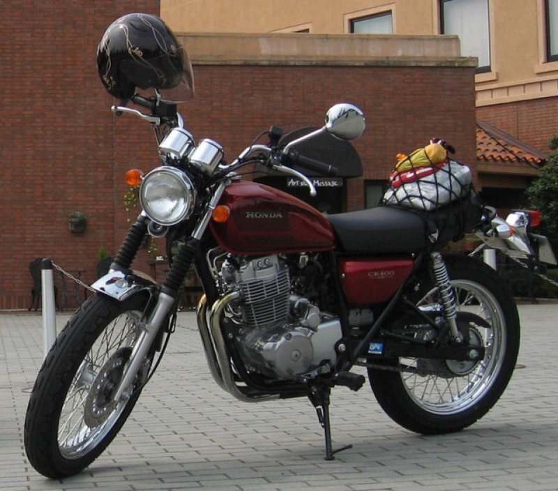 Хонда 400 SS