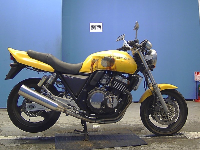 Honda SB 400