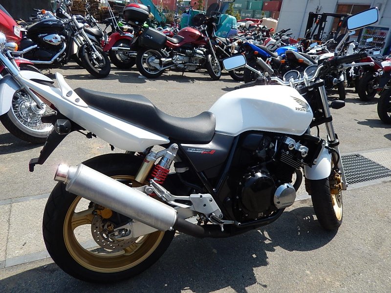Honda CB 400