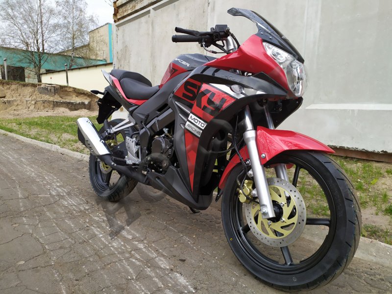 Racer SKYWAY rc300cs