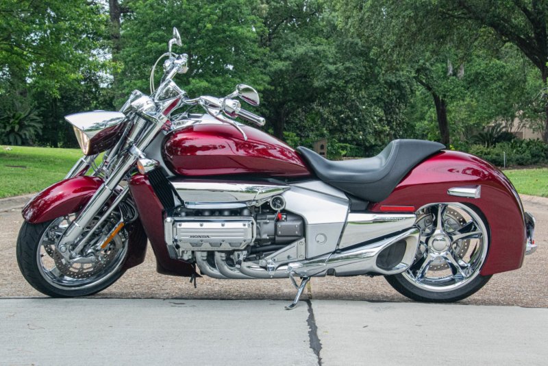 Honda Valkyrie Rune