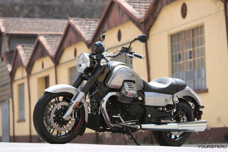 Moto Guzzi California 1400