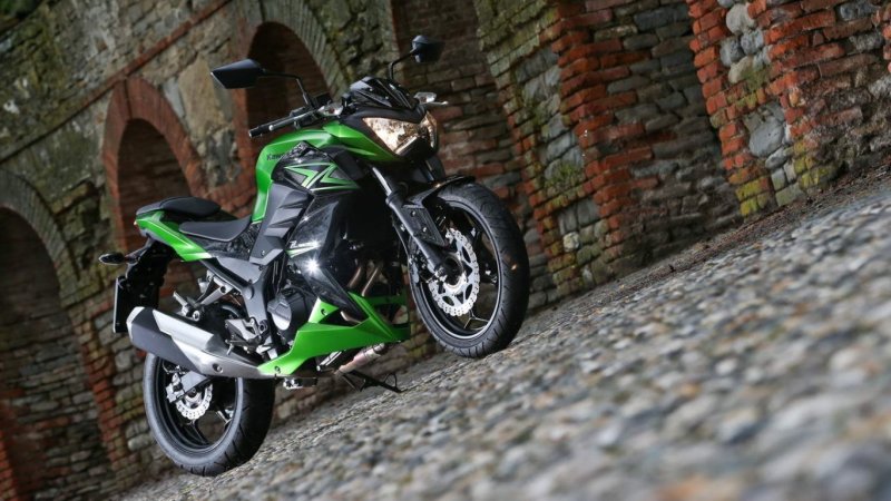 Draft:Kawasaki z300