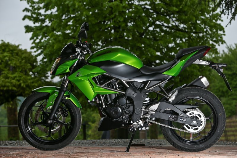 Мотоцикл Kawasaki z250