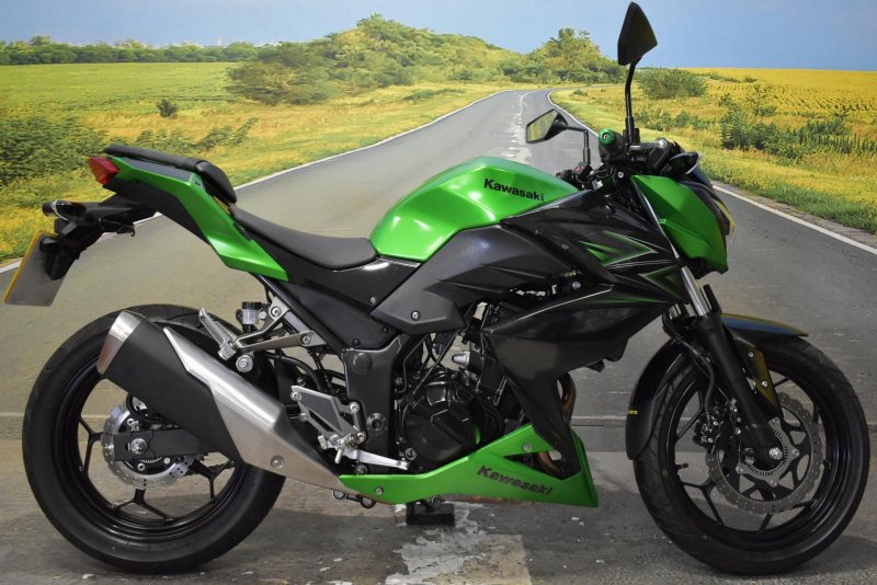 Мотоцикл Kawasaki z300