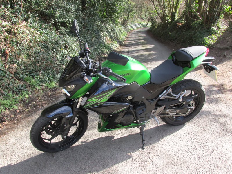Кавасаки z300