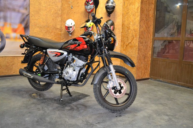 Bajaj Boxer 150x