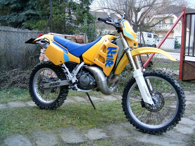 Сузуки 125 кросс