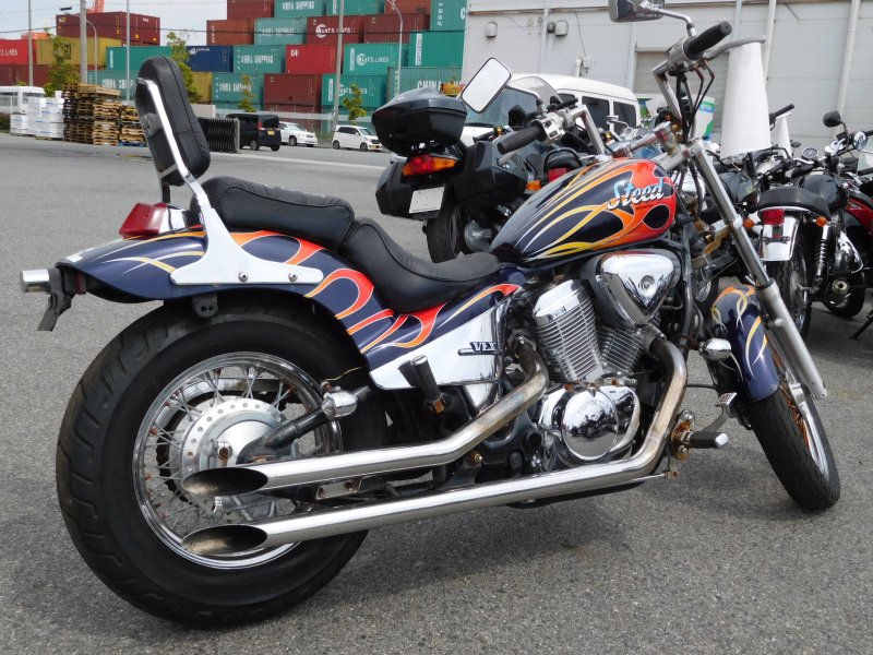 Мотоцикл Honda Steed 400