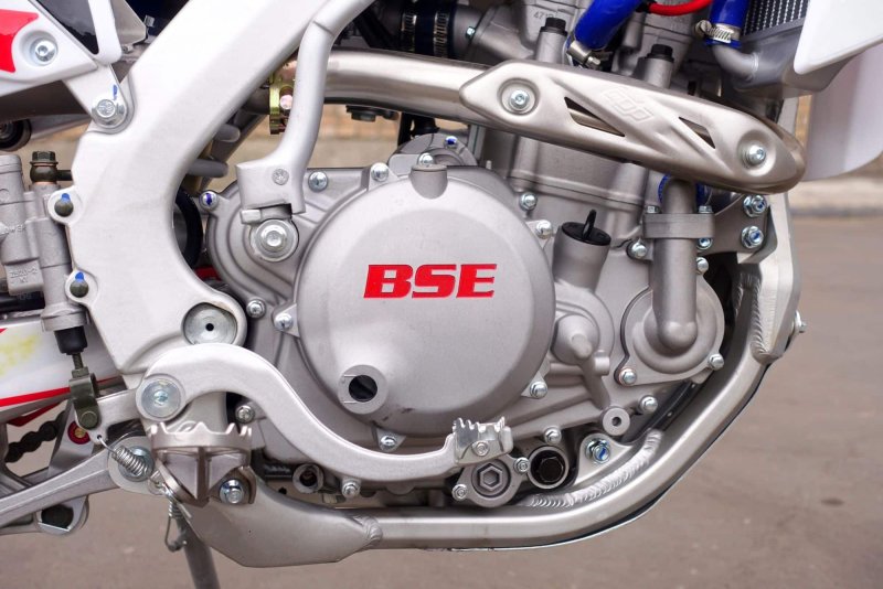 Кроссовый мотоцикл BSE m2 250e