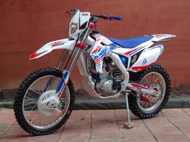 Кроссовый мотоцикл BSE 250
