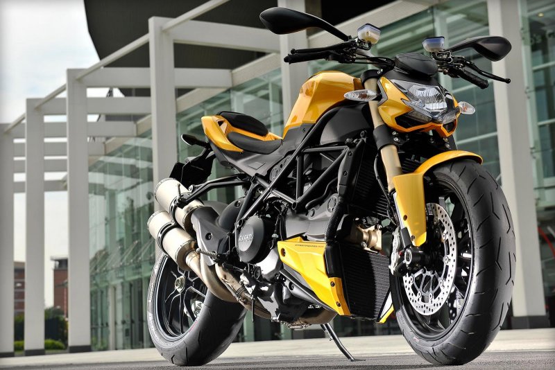 Ducati Streetfighter 2012