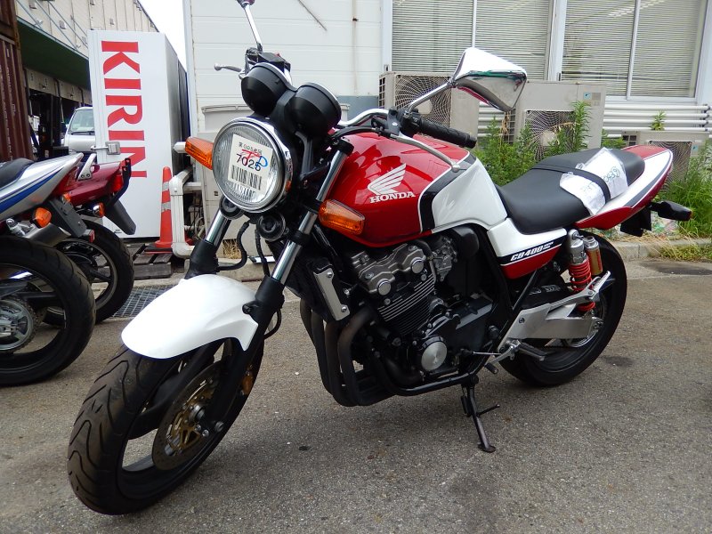 Honda CB 400 красный