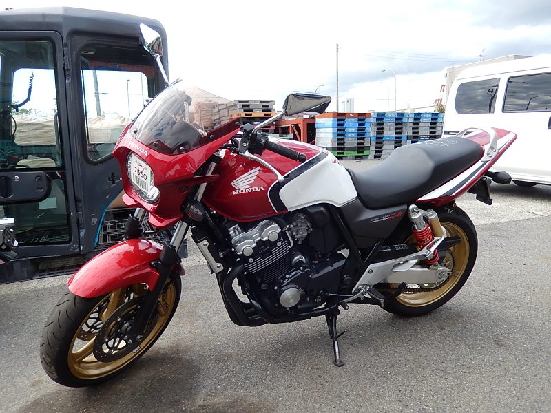 Honda CB 400 SF VTEC 3