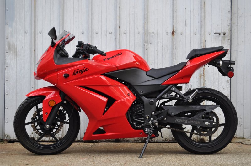Kawasaki Ninja 500r