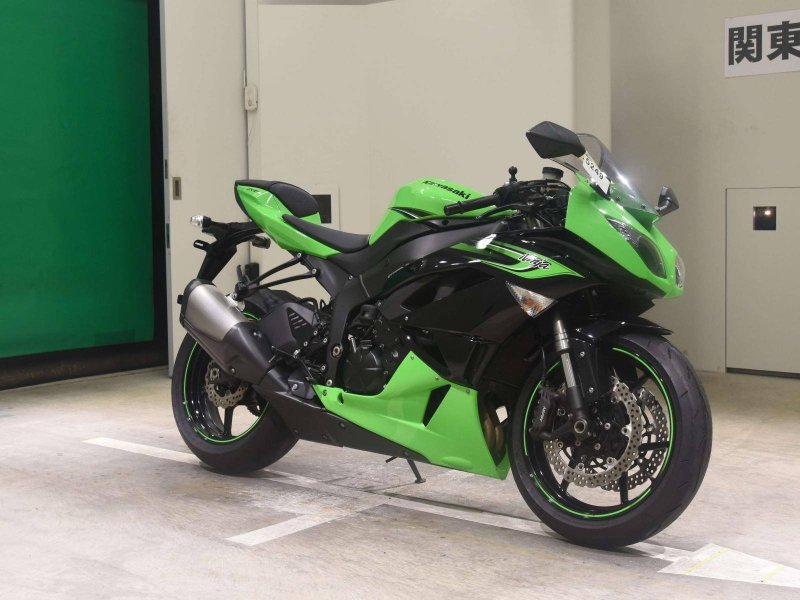 Kawasaki zx6r 2011