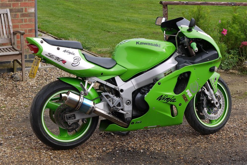 Kawasaki zx7r Ninja