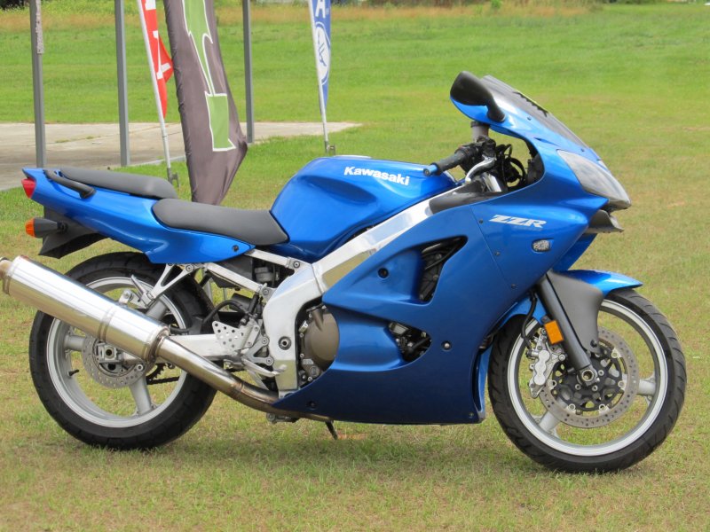 Кавасаки ZZR 600