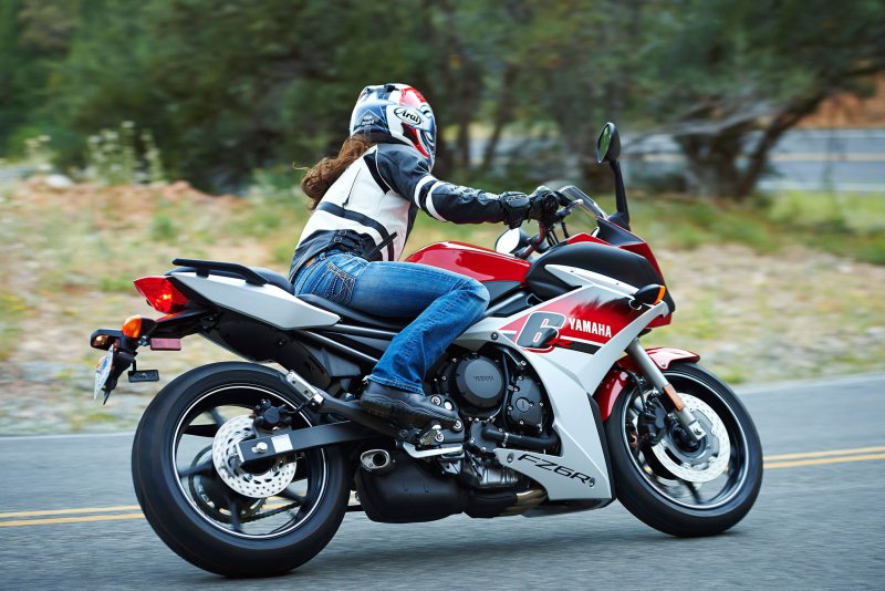 Yamaha fz6 2015