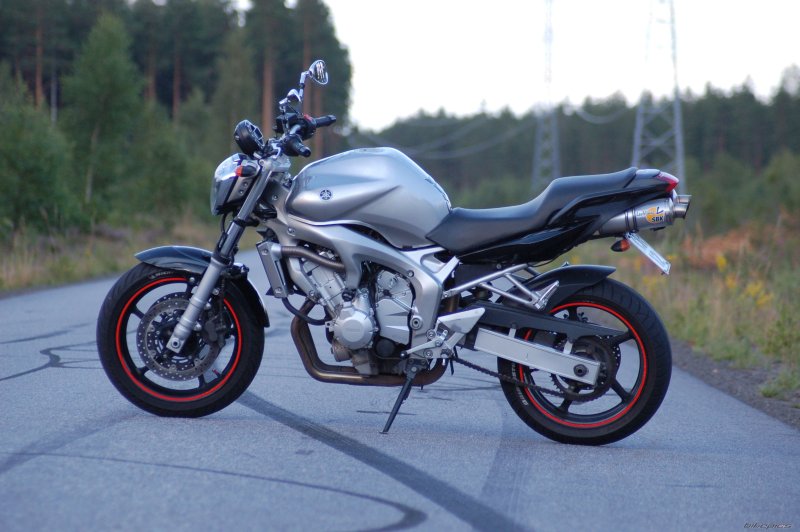 Ямаха fz6-n 2004
