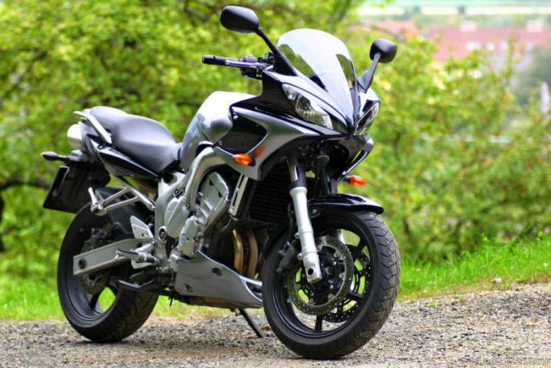 Yamaha fz6