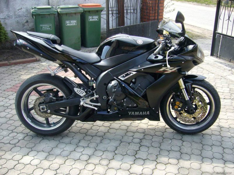 Yamaha r1 2006